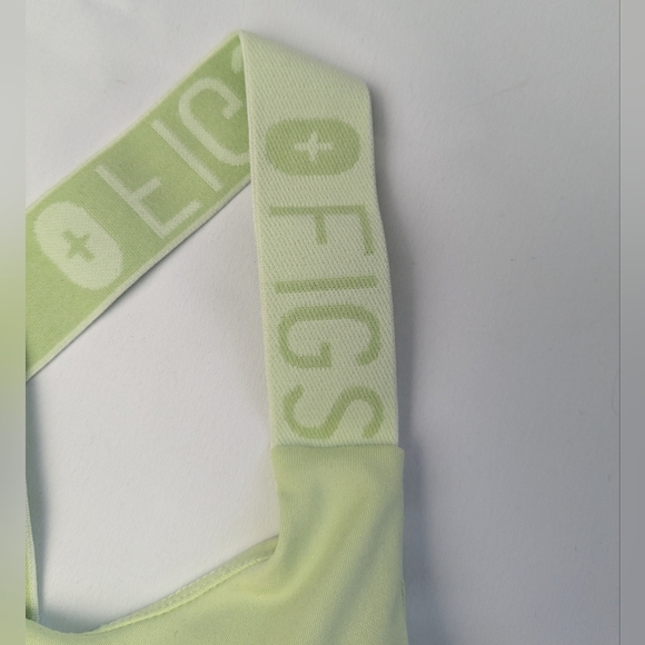 FIGS Underscrub Sports Bra Lime Green Size XS In GREAT Used Condition - Picture 3 of 10